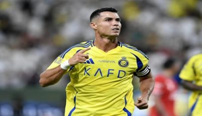 «الألعاب الإكترونية».. هل تعد دليلاً على استمرار رونالدو مع النصر؟