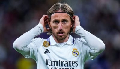 لوكا مودريتش إلى ميلان رسميًا بعد كأس العالم للأندية
