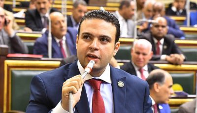 برلماني لوزير البترول: لدينا سفن راسية وغاز مسال.. فلماذا فشلنا؟