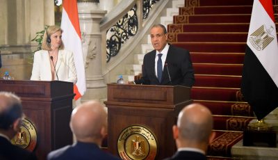 وزير الخارجية يحذر من خطورة الوضع في الضفة الغربية