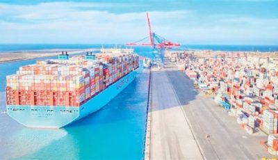 قاطرات الإنقاذ تنجح في التعامل مع سفينة تعرضت لعطل فني