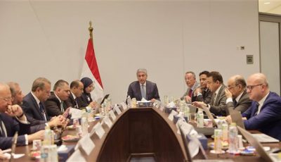 وزير السياحة والآثار يترأس اجتماع مجلس إدارة هيئة المتحف المصري الكبير