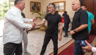الخطيب يعقد اجتماعا حاسما مع ريبيرو ويوسف لحسم مصير اللاعبين