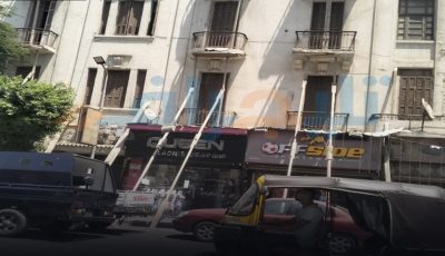 “ساندة على عكاز”.. مشاهد صعبة لبنايات مجاورة لعقار شبرا المنهار (صور)