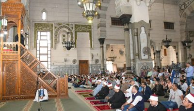خطبة الجمعة اليوم.. “احترام الحياة الخاصة وحب الوطن”