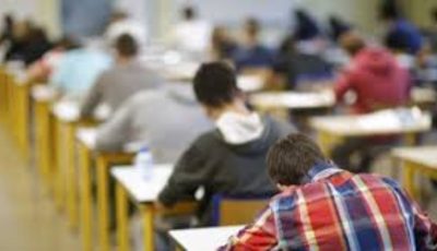 ضبط شخص ادعى تسريب امتحانات الثانوية العامة مقابل المال