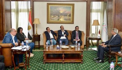 لحل أزمة جريدة «الطريق».. تفاصيل اجتماع أعضاء مجلس الصحفيين مع رئيس «الأعلى للإعلام»