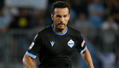 ليس يامال ولا رافينيا.. بيدرو يرشح نجم برشلونة للفوز بالكرة الذهبية