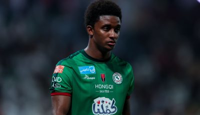 نجم الاتفاق يقترب من الدوري الإنجليزي