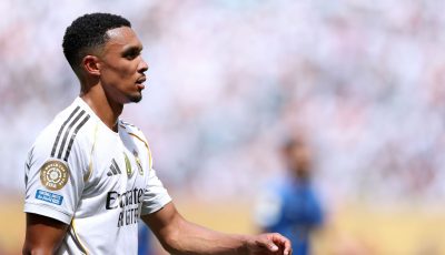 أرنولد يكشف كواليس أسبوعه الأول في ريال مدريد: الأمر مختلف تمامًا عن ليفربول