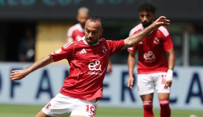 الأهلي يطارد حلم المليار أمام بورتو