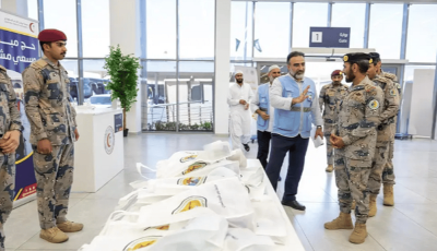 اللواء الركن الودعاني يقف ميدانيًا على سير العمل والخدمات المقدمة للحجاج بمنفذ جديدة عرعر