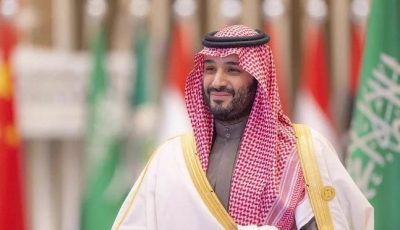 ولي العهد يتلقى اتصالًا هاتفيًا من رئيس مجلس الوزراء العراقي
