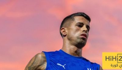 الهلال يتفوق فنيًا على باتشوكا… ولكن