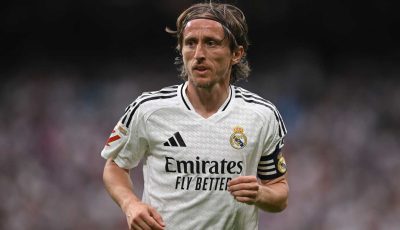 ميلان ينتظر مودريتش.. ويصدم بايرن ميونخ