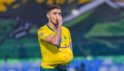 محمد شريف يراوغ بشأن مفاوضات الزمالك وبيراميدز