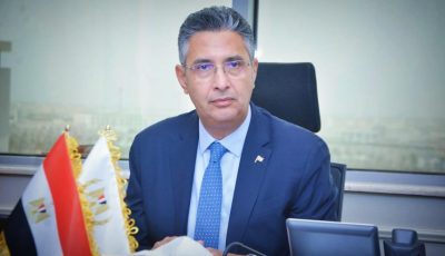 “التموين”: صرف الخبز المدعم منتظم والماكينات مزودة بشرائح اتصال متعددة
