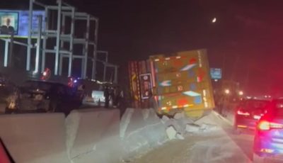 حادث تصادم مروع بين تريلا وسيارات ملاكي على الدائري