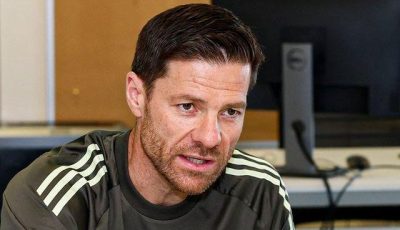 سبب إصرار ألونسو على التعاقد مع لاعب وسط